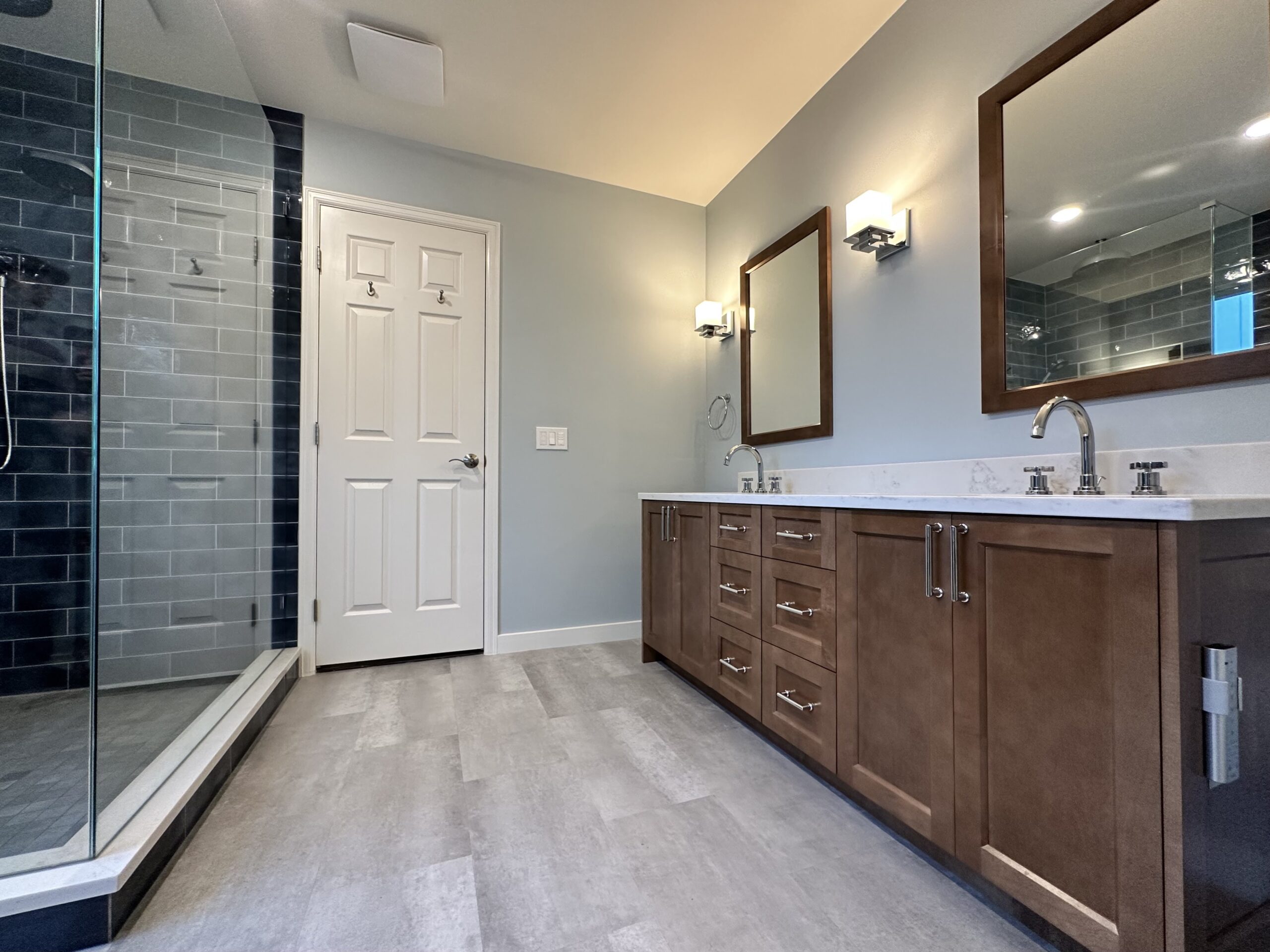 bathroom cabinets Kent